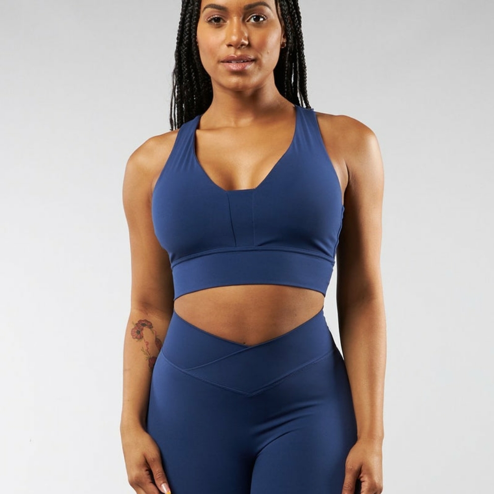 Buffbunny Siren sports bra